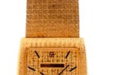 GIRARD PERREGAUX - Gold wristwatch - Rectangular case - Gold...