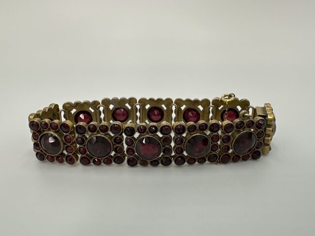 Garnet bracelet, Victorian