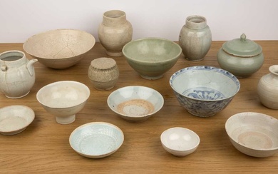 Group of stoneware and porcelain pieces Chinese, Song dynasty and...