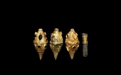 Hellenistic Gold Necklace Pendant Group