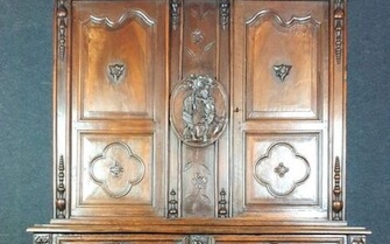 Historical piece: Renaissance buffet in walnut - From the sacristy of Saint Vincent of the commandery - Early 17th century