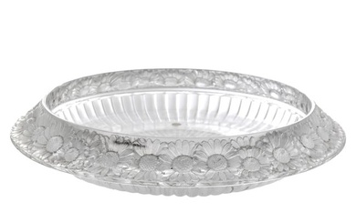 Lalique French Art Crystal Marguerites Centerpiece