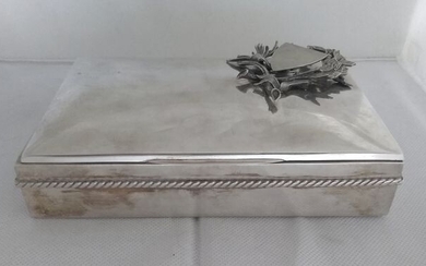 Large size heraldic box - .925 silver - Cunill - Barcelona - Spain - Mid 20th century