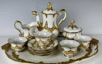 MEISSEN TEA SET WITH TRAY & 4 CUP AND SAUCERS