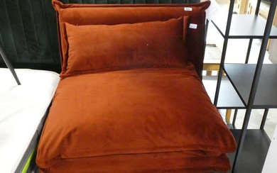 Modern dark orange upholstered bedroom chairCondition Report There is no...