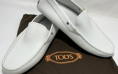 NEW TOD'S WHITE LEATHER LOAFERS SHOES MENS US 9