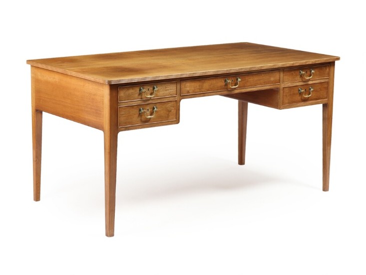 Ole Wanscher: Free-standing mahogany desk, front with five drawers. Manufactured by cabinetmaker A. J. Iversen. H. 75. L. 150. W. 80 cm.