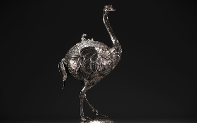 Ostrich in silver and vermeil, imposing covered bowl, table settings,...