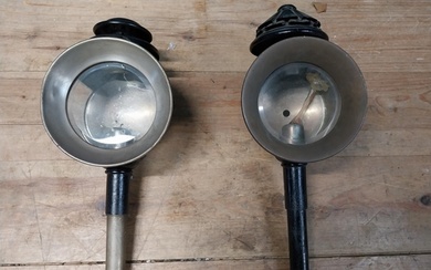 Pair of 19th C. metal trap lamps {48 cm H x 18 cm W x 18 cm ...