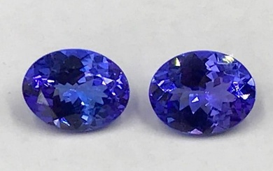 Pair of Faceted Tanzanite Ovals - 3ct Weight