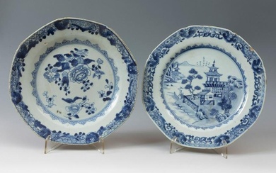 Pair of plates: CompaÃ±Ã a de Indias, 18th century. Ceramics. They have pockmarks on the edges.