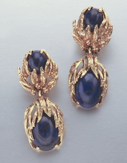 Pr. 14K gold & lapis earrings.
