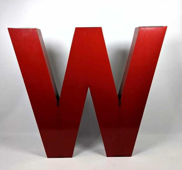 Red Enamel Paint Letter "W" . or....... "M". Can hang
