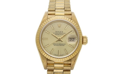 Reference 69178 Datejust A yellow gold automatic wristwatch with date and bracelet, Circa 1986