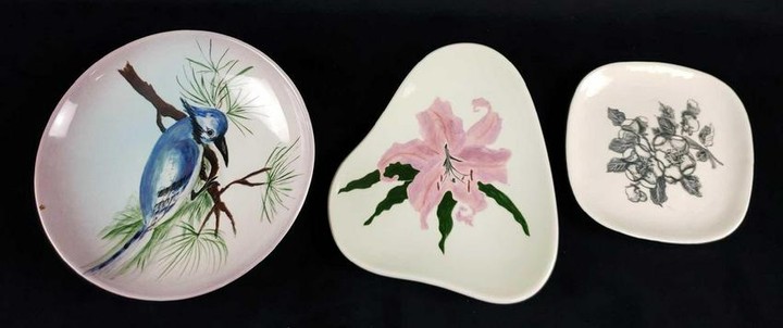 Set of 3 Hand Painted Vaisey Plates
