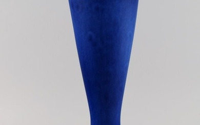 Stig Lindberg (1916-1982) for Gustavsberg. Vase in glazed ceramics. Beautiful glaze in shades of