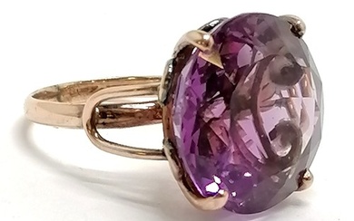 Unmarked rose gold large amethyst stone set ring - size L½ &...