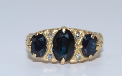 Victorian 18ct Gold 1.25ct Sapphire and 0.15ct Diamond Ring...