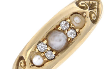 Victorian 18ct gold split pearl & diamond ring