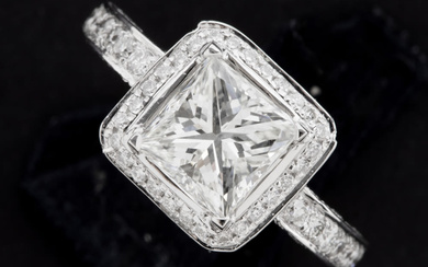 classy ring in white gold (18 carat) wit