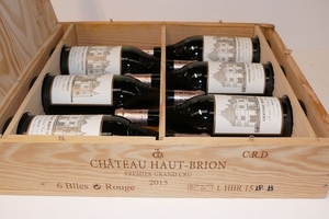 12 Btles Château Haut Brion 2015 1er GCC Graves do…