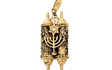 14K Judaica Pendant