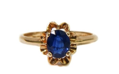 14k Yellow Gold and Blue Sapphire Ring, Size 7