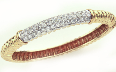 18K gold & diamond bracelet.