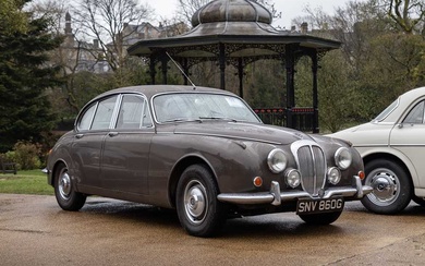1969 Daimler V8-250 Desirable manual example with overdrive