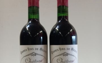 2 bouteilles de Grand Poujeaux Moulis. 1970.... - Lot 52 - Enchères Maisons-Laffitte
