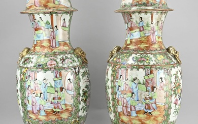 2x Chinese lidded vase, H 62 cm.