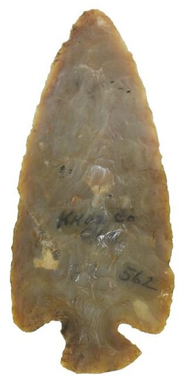 3 3/4" Chalcedony Dovetail. Ex-Roberts Collection. Knox