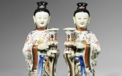 A LARGE PAIR OF CHINESE FAMILLE ROSE MODELS OF COU…