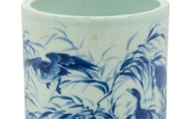 A Chinese Blue and White Porcelain Brushpot