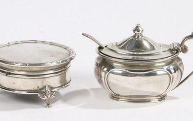 George V silver mustard pot and cover, Shefffield 1915