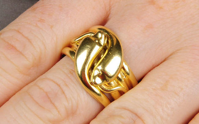 A late Victorian 18ct gold double snake ring.Hallmarks