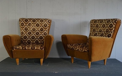 Vintage Italian Lounge Chairs