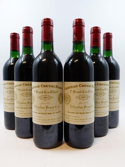 6 bouteilles CHÂTEAU CHEVAL BLANC 1989 1er GCC (A) Saint Emilion (4 léger bas, 2 base goulot, 1 ancienne trace de coulure