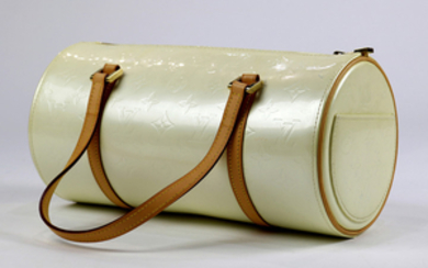 Louis Vuitton Bedford handbag