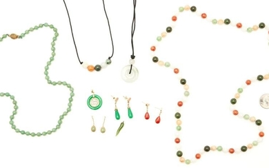 9 Jade Jewelry Items, incl. Necklaces, Pendants &