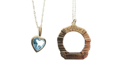 9ct gold heart-shaped pendant set aquamarine-coloured stone, together with...