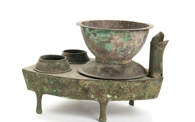 A BRONZE 'TURTLE' BRONZE MODEL OF A STOVE China, Han
