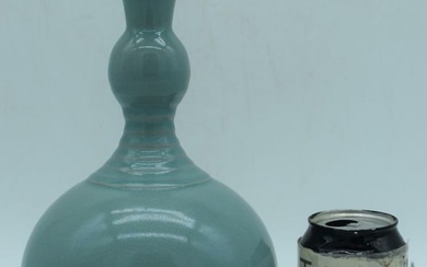 A Chinese porcelain Celadon vase 28 cm.