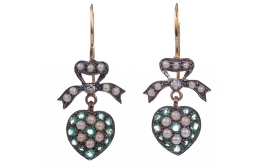A PAIR OF EMERALD AND PEARL EARRINGS