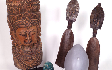 A PAIR OF STYLISED AFRICAN STYLE FIGURES ON STANDS (8)