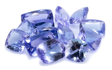 A PARCEL OF UNSET TANZANITES; various cushion cuts total 11.95ct.