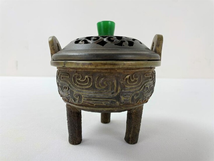 A Tripod Bronze Censer with Wood Cover
