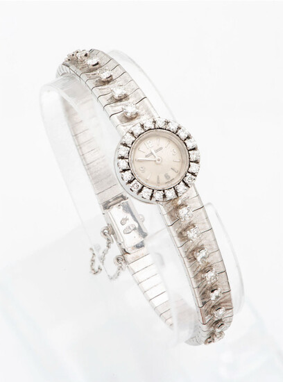 A Vintage Jaeger-LeCoultre 18K White Gold and Diamond Ladies Watch Bracelet