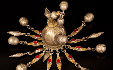 A gilt silver central ornament for a ceremonial headdress - Turkestan - 1900