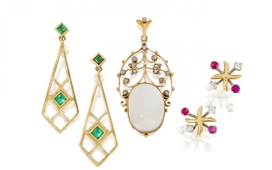 A small group of jewellery, comprising: a pair of emerald earrings, the openwork kite shaped drops set with a single square-cut emerald, to square-cut emerald single stone top, post fittings, length 4.1cm; a pair of diamond and ruby earrings of...